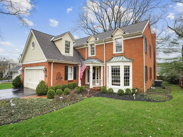 1318 Hayward Ct, Cincinnati, OH 45208