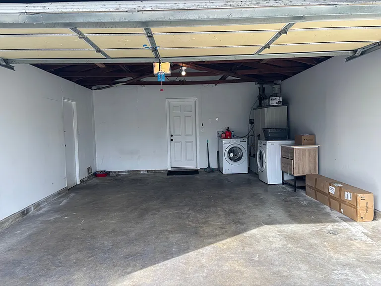 8429 Sunnybrae Ave — Photo 32