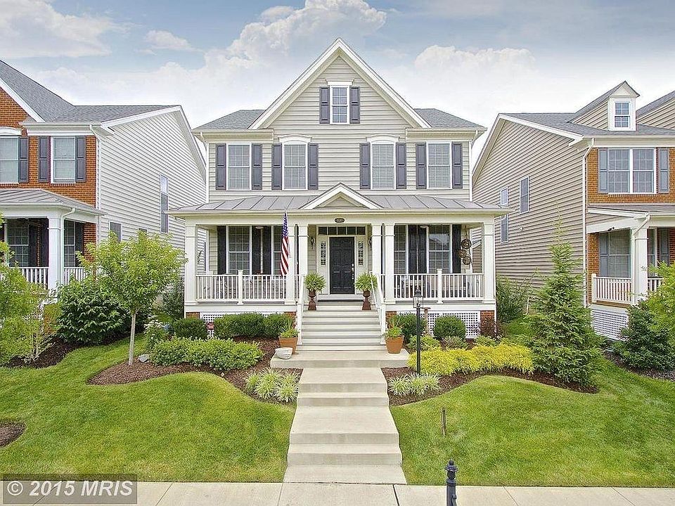 1st image of 15317 Admiral Baker Cir