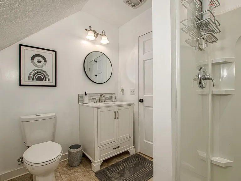 1102 White Ave NW — Photo 19