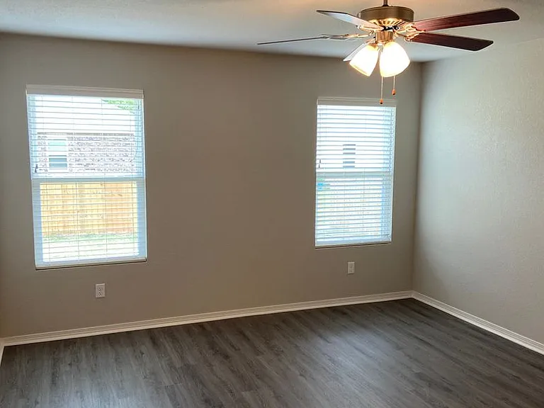 1600 Isabella Rd — Photo 5