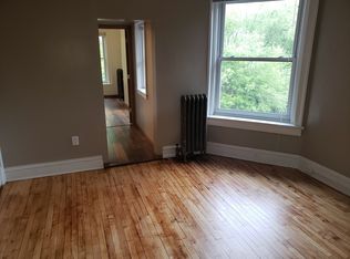 709 E 1st St #7, Duluth, MN 55805