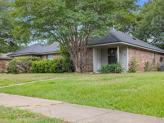 2nd image of 512 Corregidor Dr
