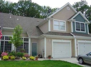 33 Spring Hollow Rd, Wantage, NJ 07461