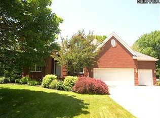 6724 Rolling Acres Ct, Painesville, OH 44077