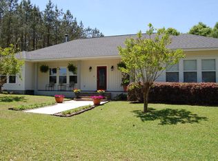 3631 Old U South Rd, Marianna, FL 32446