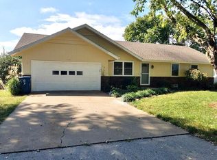 529 S Ventura Ave, Republic, MO 65738