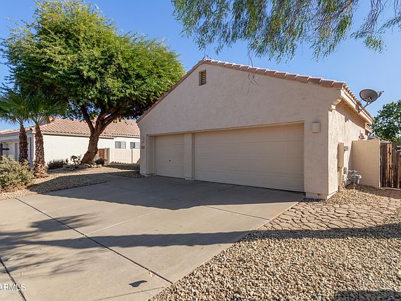 2nd image of 1799 W CANARY Way