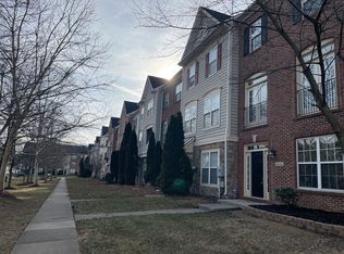 22938 Rose Quartz Sq, Ashburn, VA 20148