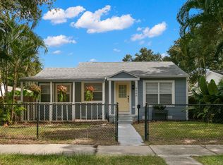 4049 Iris St N, Saint Petersburg, FL 33703