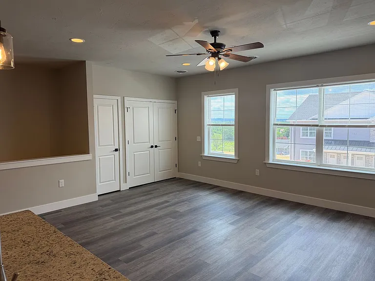 Salem Run Apartments Phase 2 — Photo 168