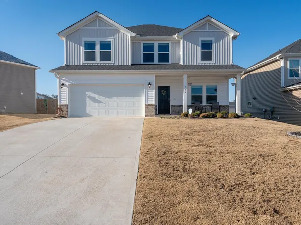 204 Garrison Grove Dr, Simpsonville, SC 29680