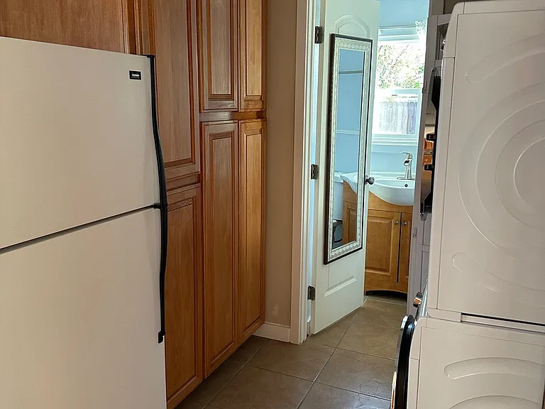 4763 Hidalgo Ave — Photo 10