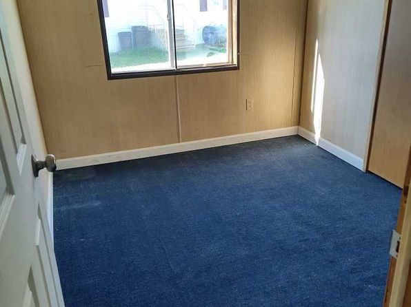 4 Iron Mine Hill Mobile Home Park