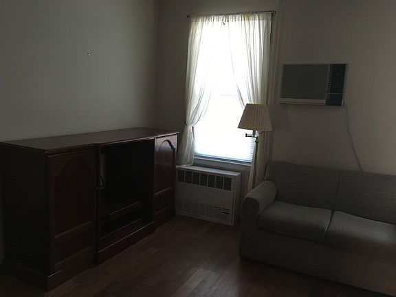 4th image of 2024 41st St #1