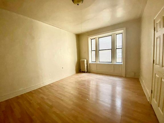 2nd image of 286 Fort Washington Ave APT 4C