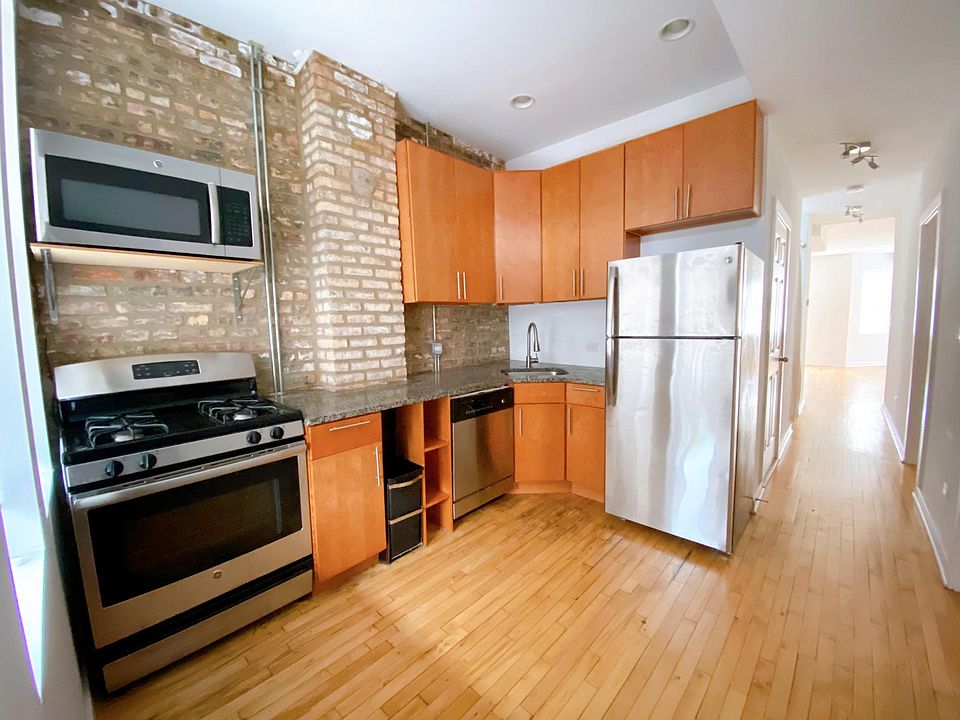 1st image of 2211 W Erie St #1