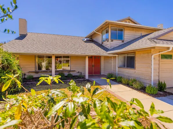 121 N Brookshire Ave, Ventura, CA 93003