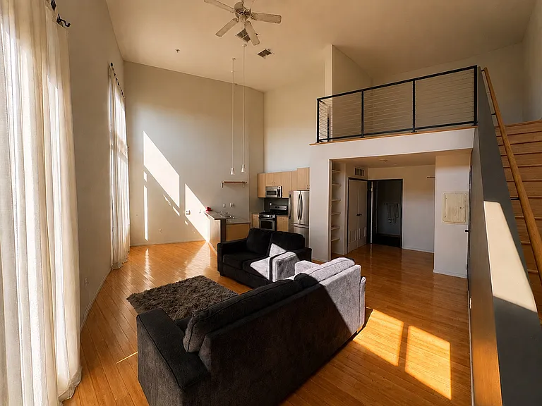 101 W Mission Blvd #302 — Photo 3