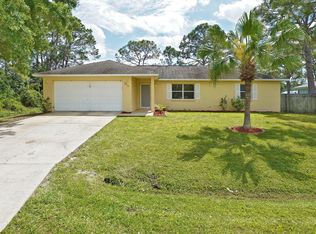 998 Albion St NW, Palm Bay, FL 32907
