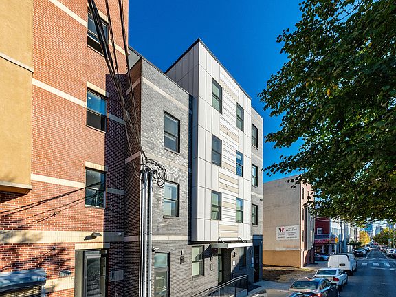 2nd image of 1407 N Carlisle St #1409-301