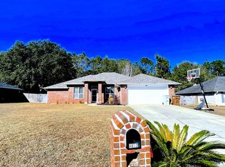 4892 Broadleaf Dr, Pace, FL 32571