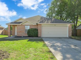 1802 Willowbrook Dr, Terrell, TX 75160
