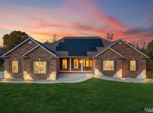 166 Berringer Dr, O Fallon, IL 62269