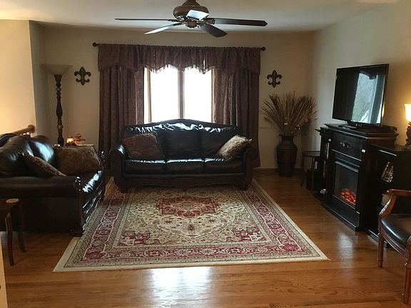 2nd image of 5318 Westbrook Dr