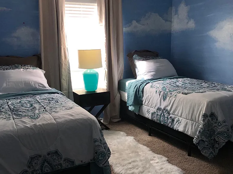 2527 Liza Ct — Photo 16