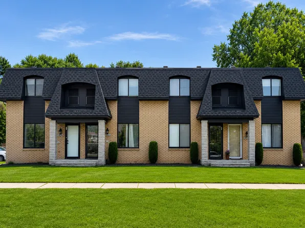 8400 Annsbury Dr #6, Utica, MI 48316