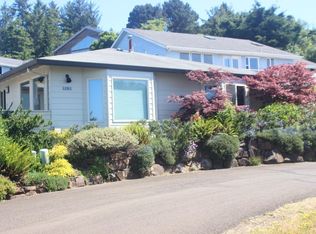 1151 SE Harbor Crescent Dr, Newport, OR