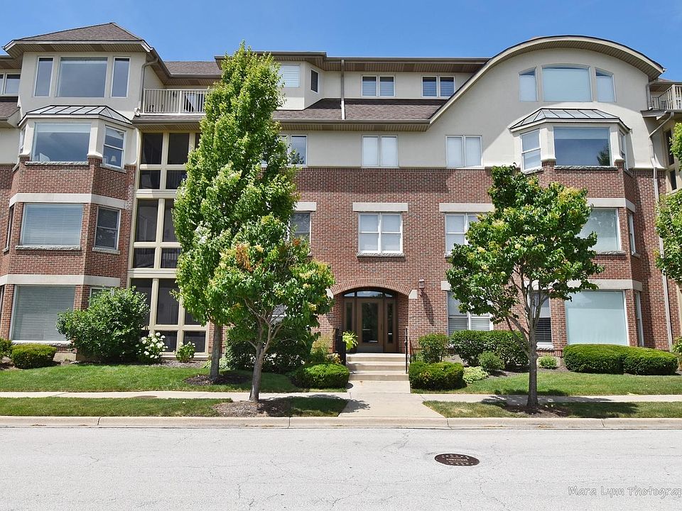 1st image of 200 N River Ln Unit 310