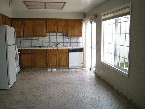2nd image of 4745 Corte De Cervato