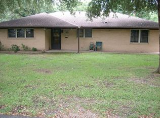 2129 Oak Ave, Port Arthur, TX 77642