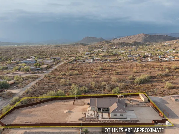 39722 N NEW RIVER Road, Phoenix, AZ 85086