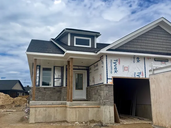 836 22nd Ave #A, Hanover, ON N4N 3T7