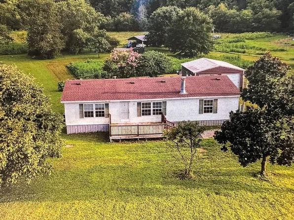 1739 Stinking Creek Rd, La Follette, TN 37766