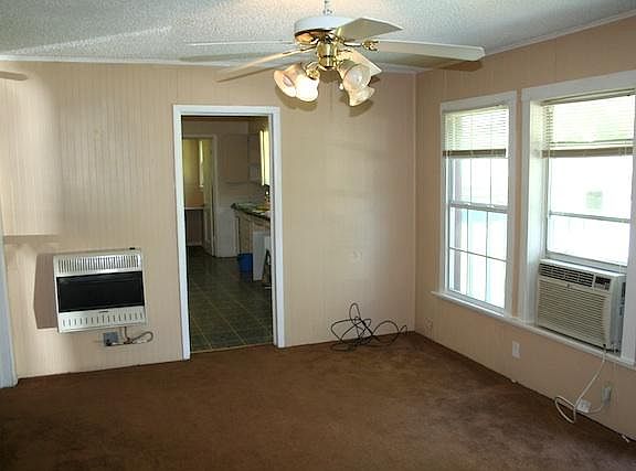 3rd image of 2287 W Us Highway 80