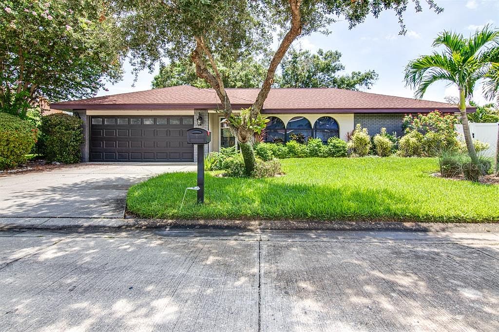 1950 Glen Lakes Cir N, Saint Petersburg, FL 33702 Zillow