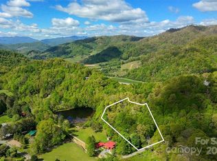 56 Hidden Valley Rd, Clyde, NC 28721