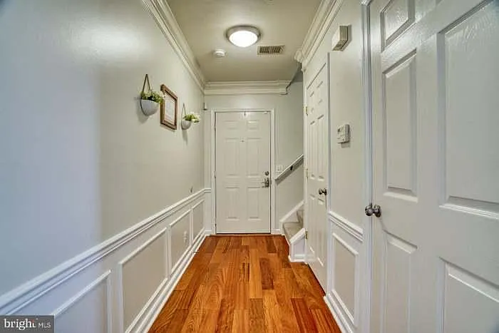 8185 Halley Ct — Photo 4
