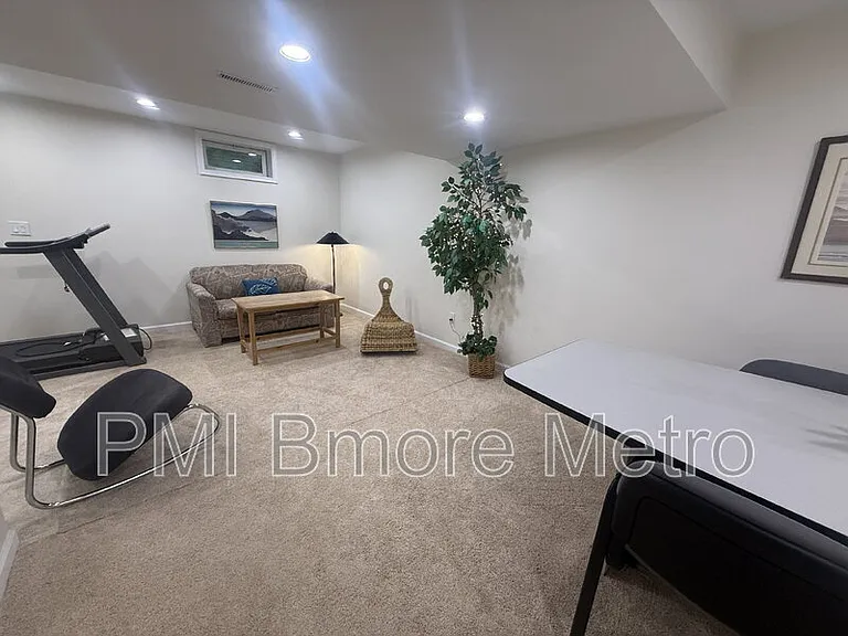 9616 Watts Rd — Photo 24