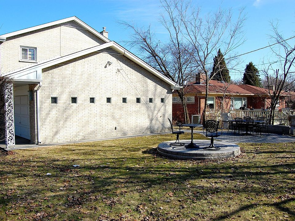 2nd image of 8956 Knox Ave