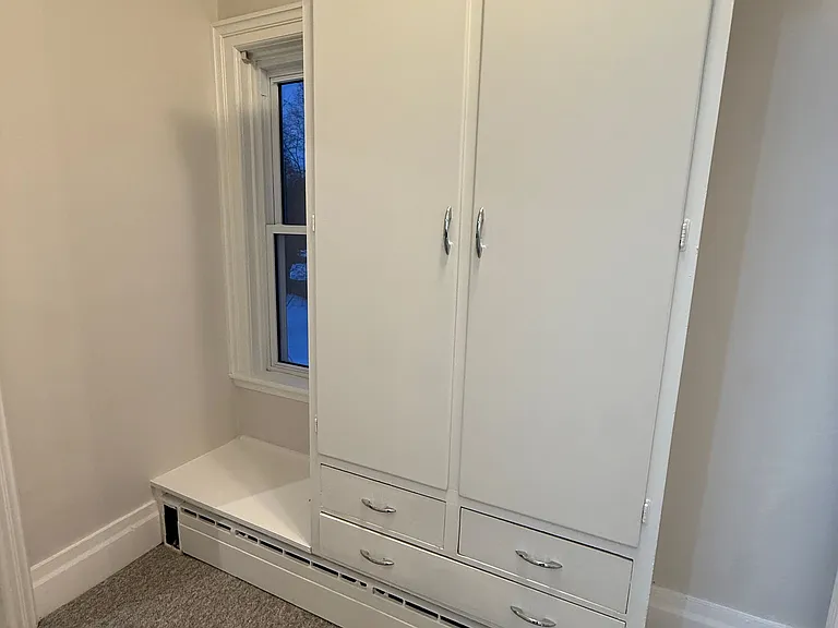 59 B Wellington St E #UPPER — Photo 12