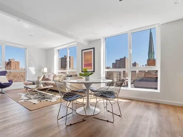 814 Amsterdam Avenue image 1 of 9