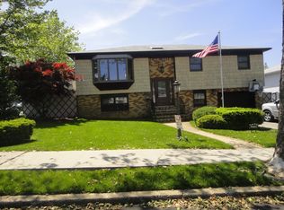 220 Delmar Ave, Staten Island, NY 10312
