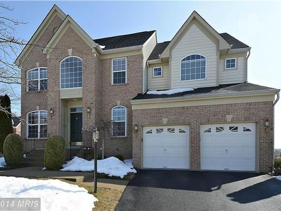 704 Tonquin Pl NE, Leesburg, VA 20176