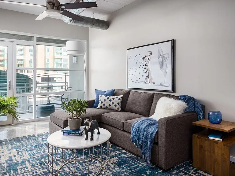 Ice House Lofts — Photo 4