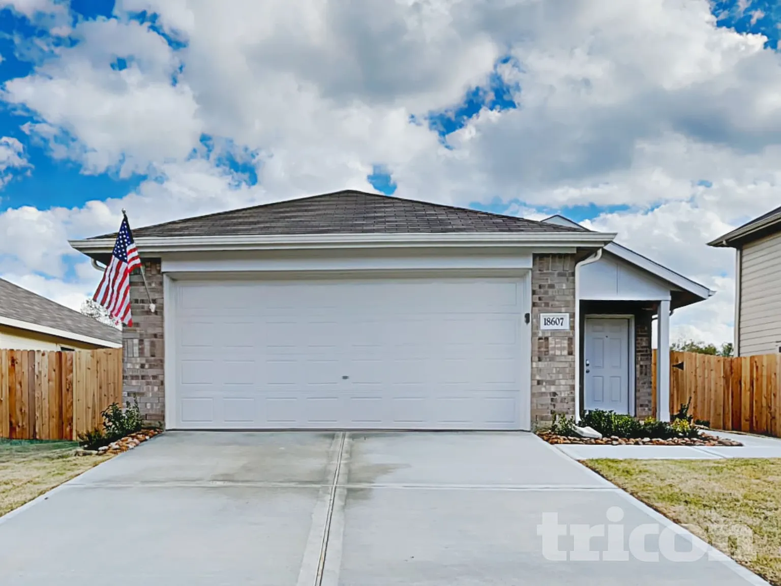 18607 Rosehill Prairie Drive New Caney TX — Photo 2